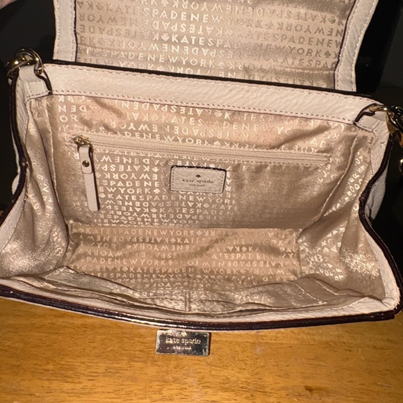 Kate Spade cream leather top-handle satchel with gold hardware - Picture 8 of 8